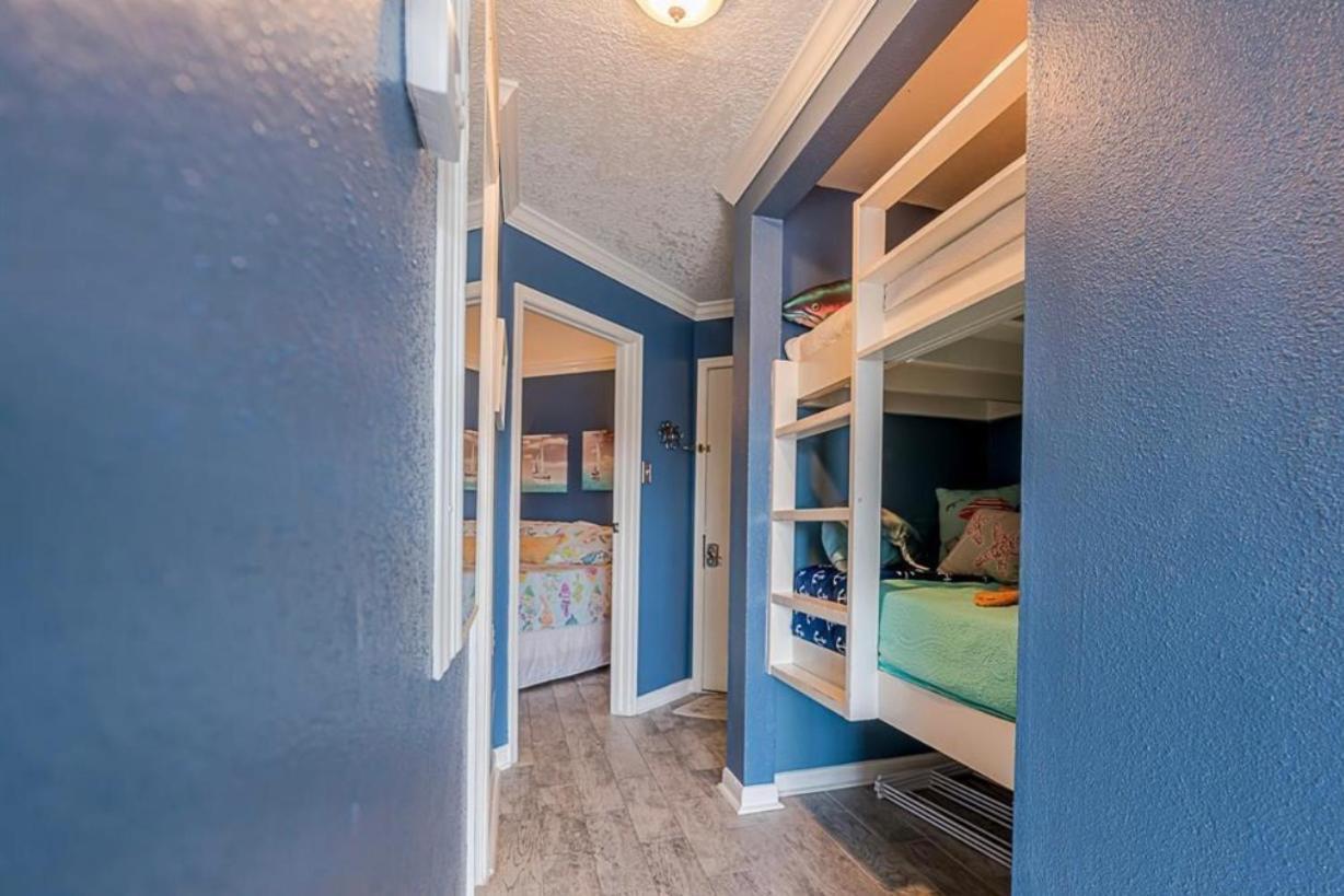 Beach Escape - Top Floor Ocean Views - Heated Pool - Seawall Blvd Galveston Bagian luar foto